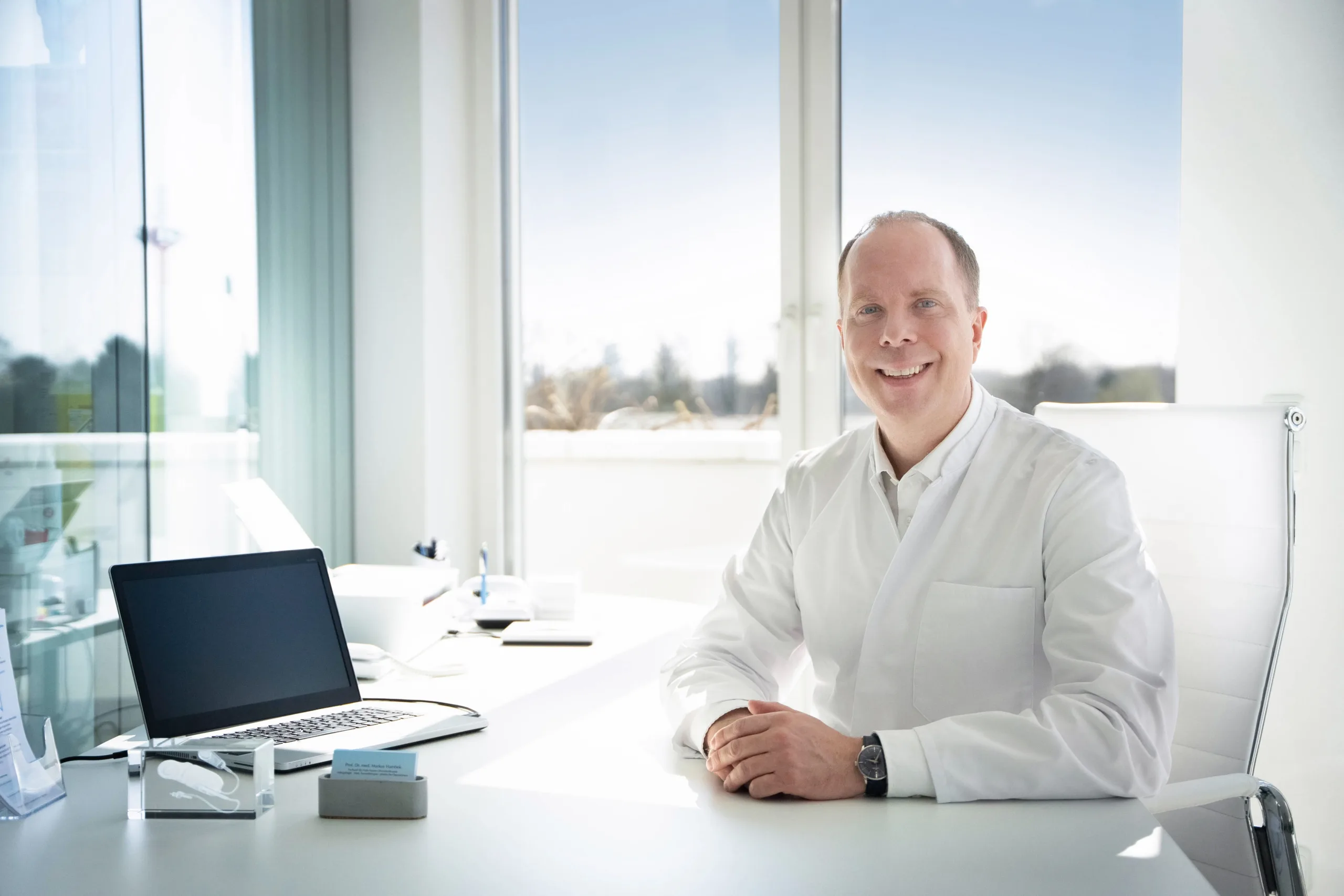 Prof. Dr. med. Markus Hambek - Facharzt für Hals-Nasen-Ohrenheilkunde, Allergologie, med. Tumortherapie und plastische Operationen